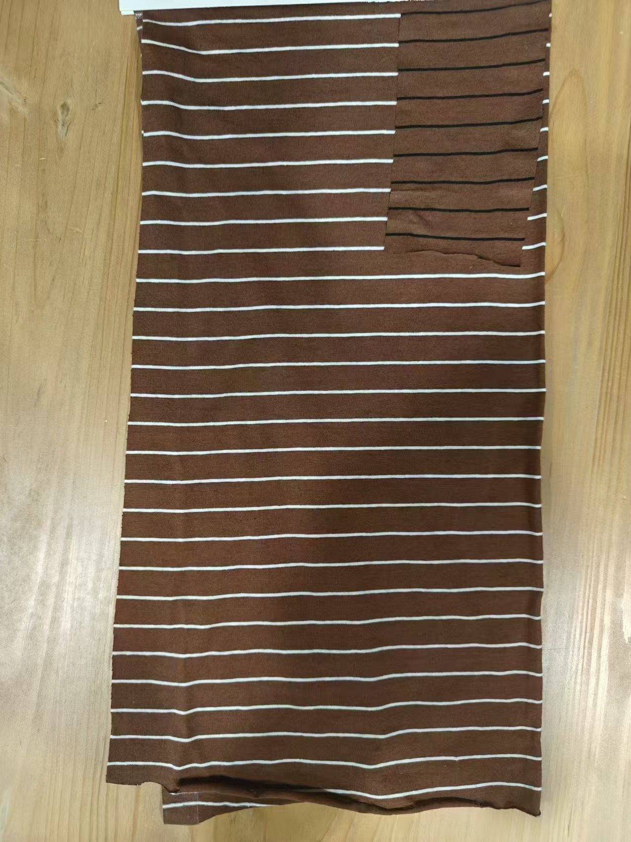 Environmentally Friendly And Skin-Friendly Wear-Resistant Striped Material Fabric For Casual Wear