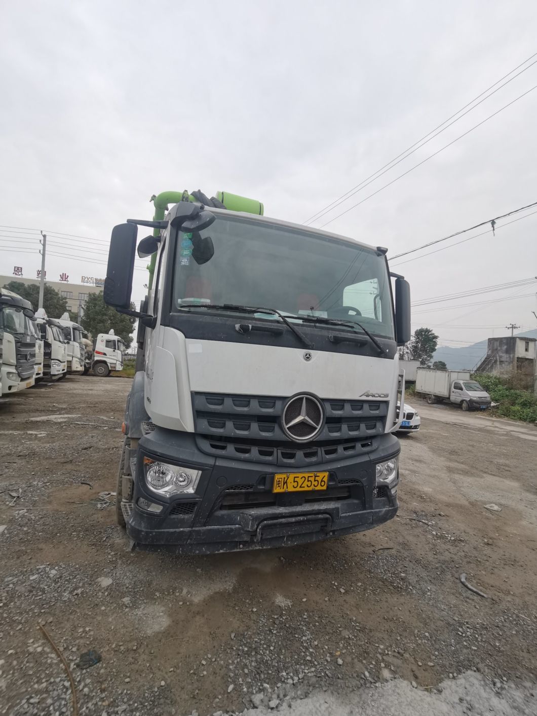 Batching Plate Mobile Pump Zoomlion 63meter 52meter Cheap Price Used Concrete Boom Pump