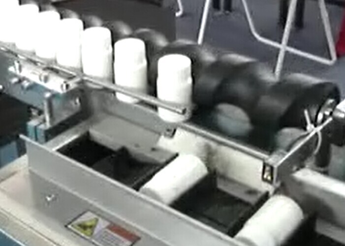 Automatic Pharmaceutical Bottle Packing Equipment / Eye Drop Carton Box Packing Machinery