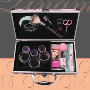 Quality 15*13*2.5 cm Mini Pink Korean Cosmetic Makeup Eyelash Tool , Professional Eyelash Trimming Tools wholesale