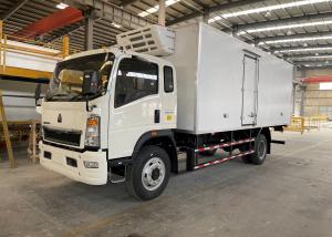 Quality 10 Ton Refrigerated Truck 140HP RHD Carrying Vegetables / Fruits wholesale