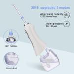 OEM Battery Operated Water Flosser Teeth Cleaning With Gravity Ball