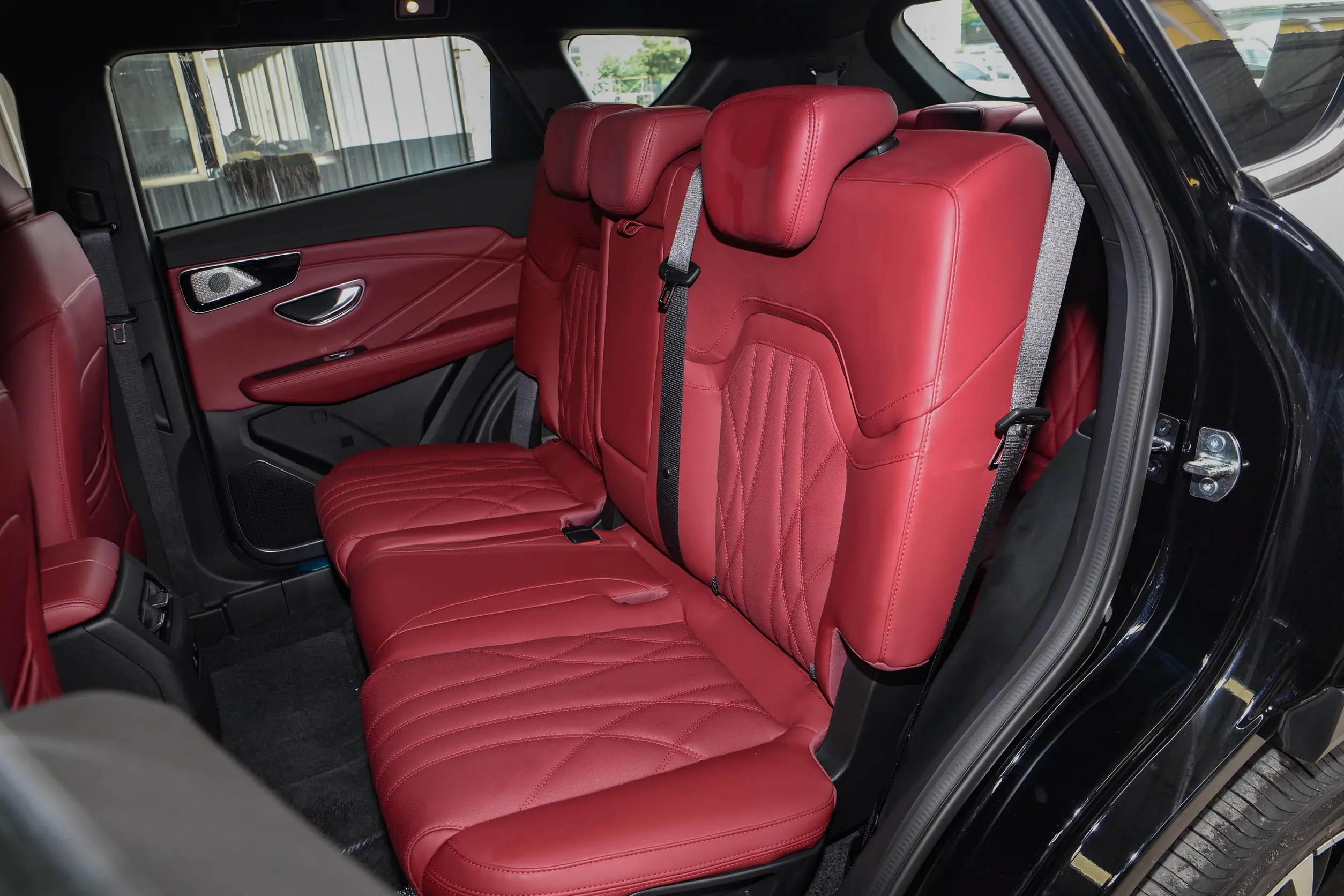 Jetour X70 Plus Elite Version 5 Door 5 Seater 7 Seats SUV ACC Cruise Control Gasoline Vehicle for Advanced Performance