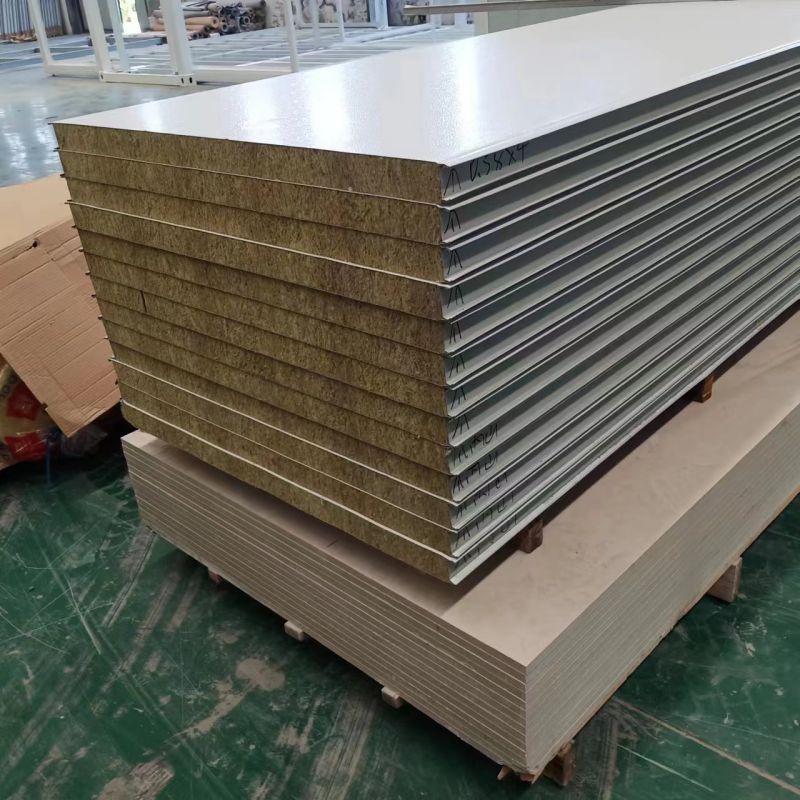 Modern White or Customized Color Prefabricated Casas for Office Apartment Living Homes