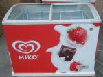 Sliding Curved Glass Door Commercial Chest Freezer 295L Capacity For Ice Cream