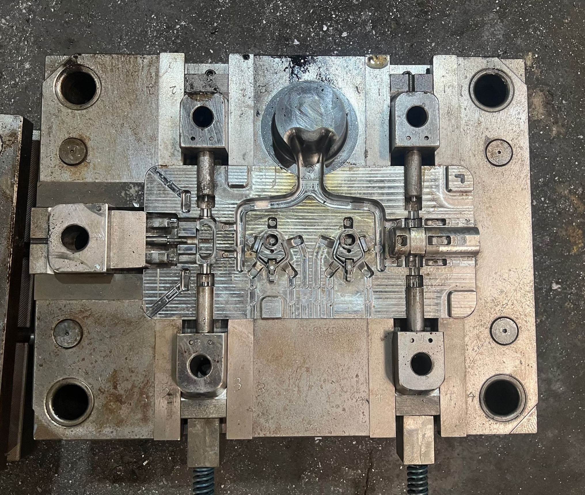 ADC12 A356.2 A380 Aluminum Die Casting Mold Die Mould Accessories