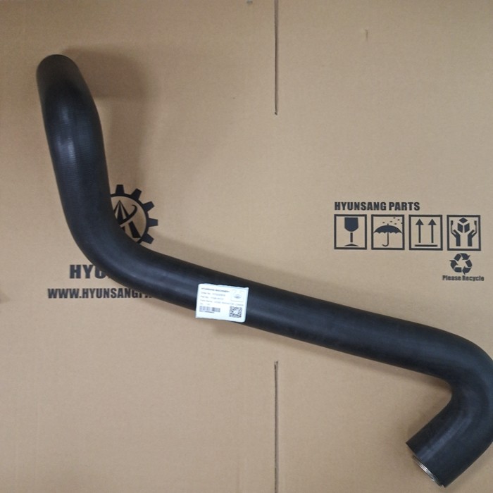 11QB-45131 Hose Radiator Lower Excavator Parts For R480LC-9S R520LC-9S