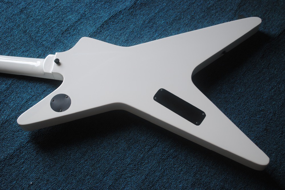2019New high quality custom V style electric guitar Rosewood Fingerboard free shipping