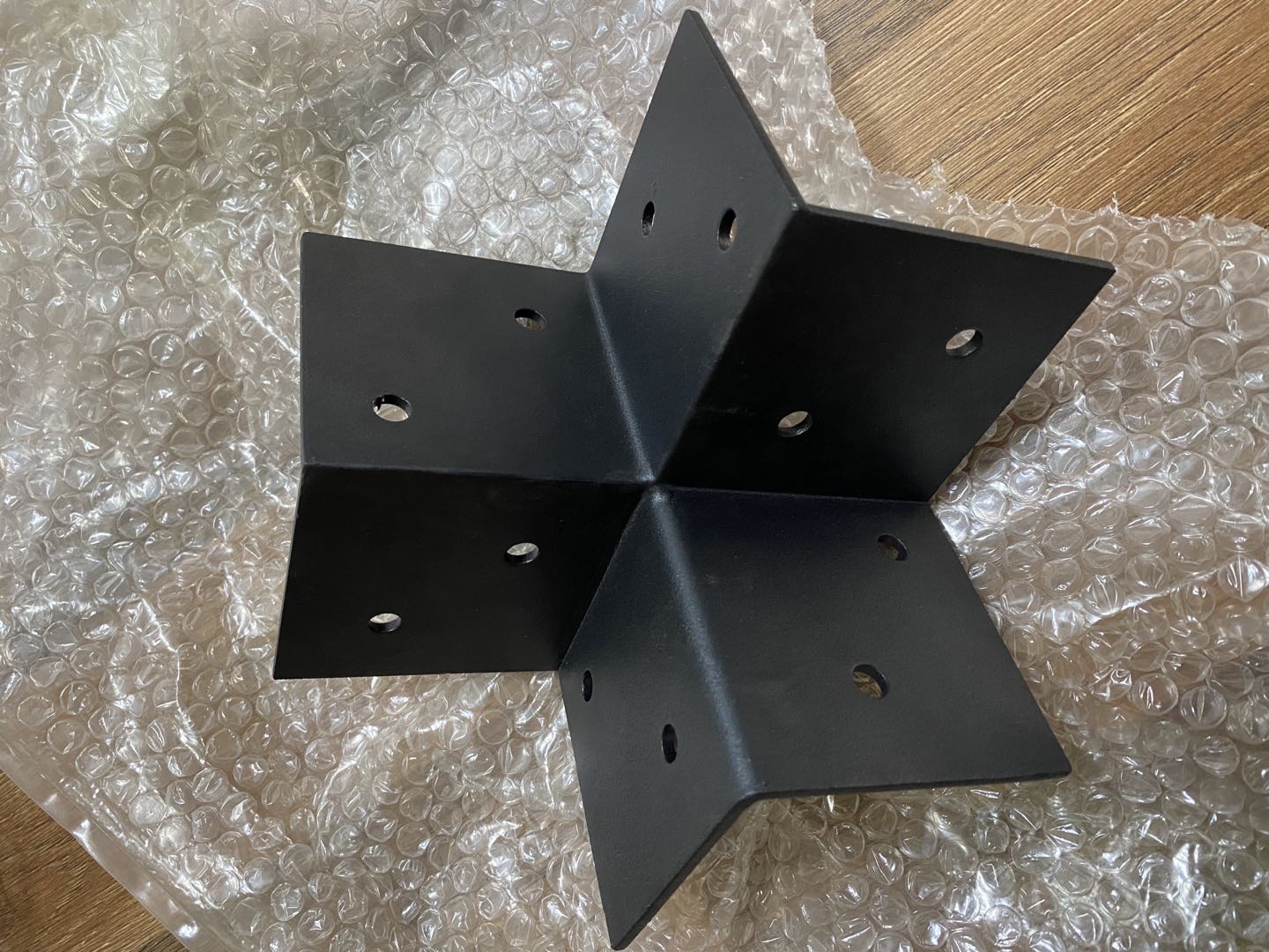 Sturdy and Durable Post Wood 3-way Corner Bracket for Pergola