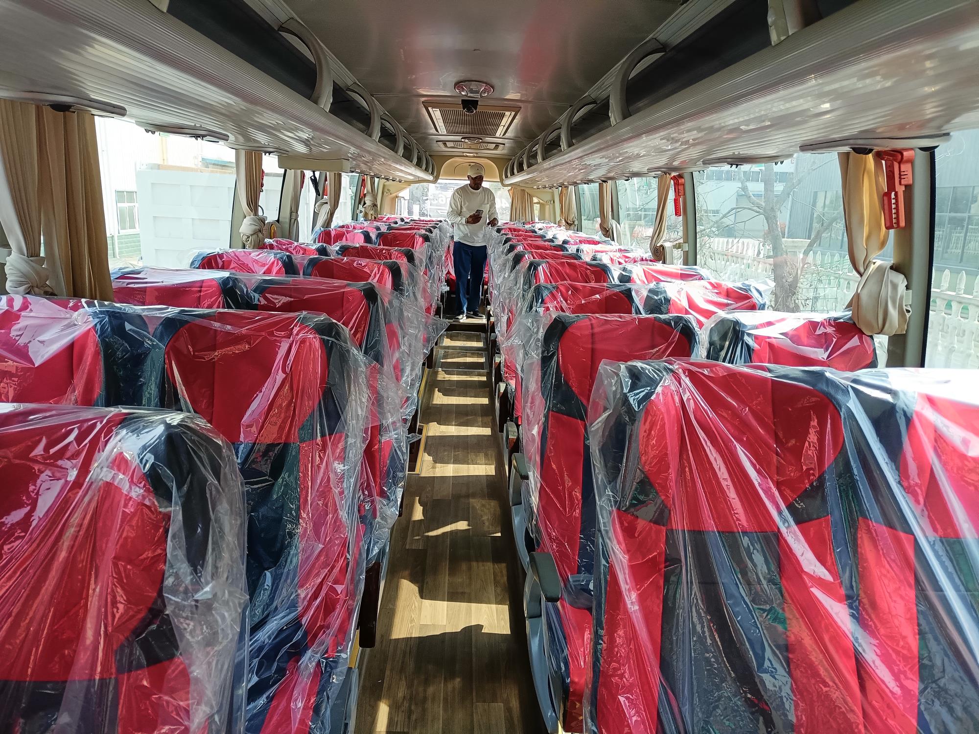 55 Seats Used Double Decker Coach Bus with 280kw Engine and Construction