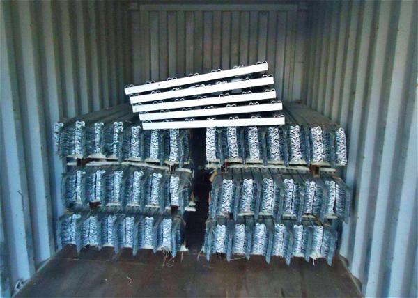 Cheap Q235 Steel D Pale Palisade Welded Wire Garden Fence for sale