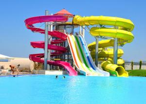 Quality Fiberglass Combination Water Park Slide For Adult / Spiral Swimming Pool Slide wholesale