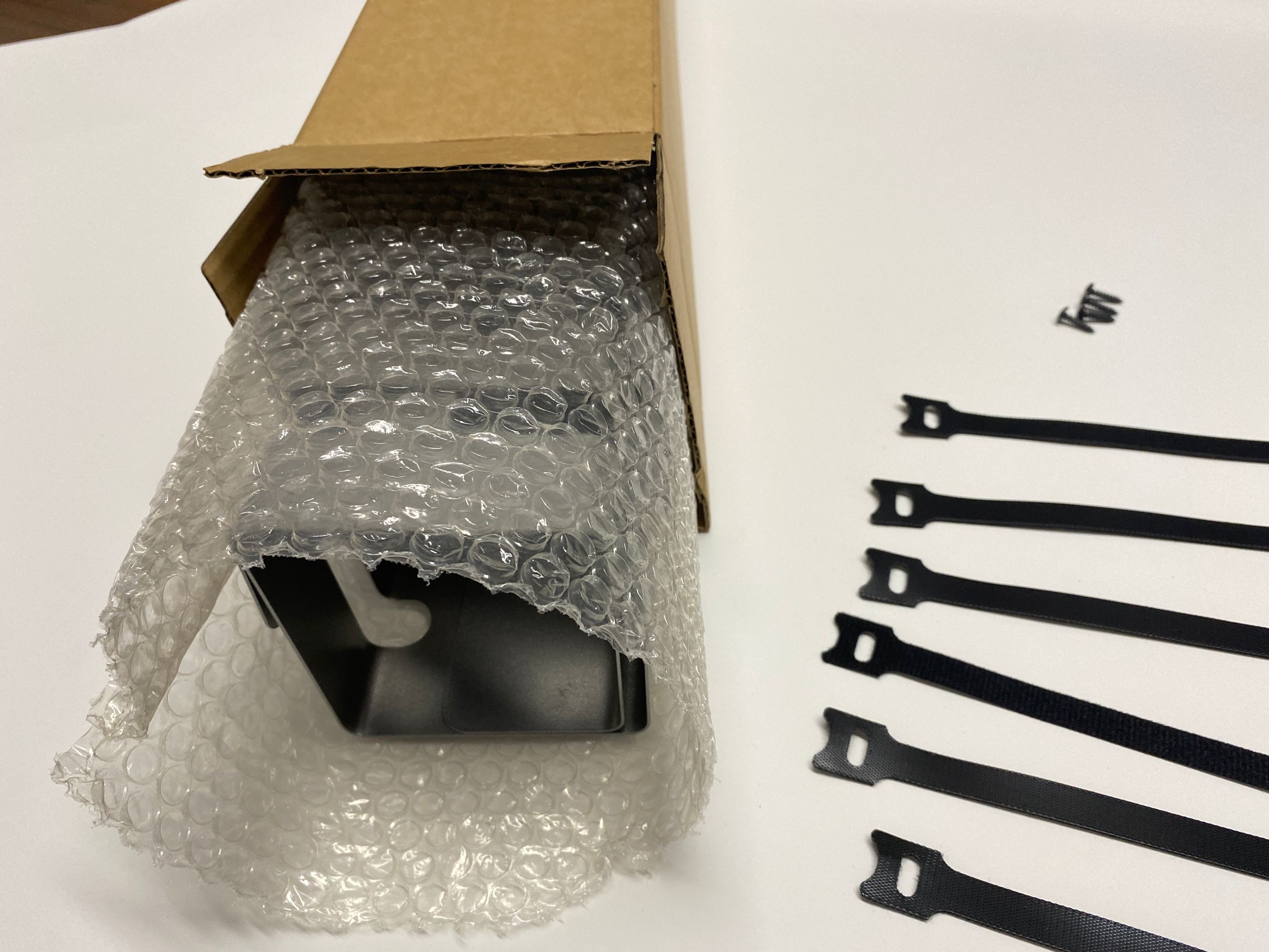 Optimize Your Workplace with our Cable Tray Desk Management Set and Mounting Accessories