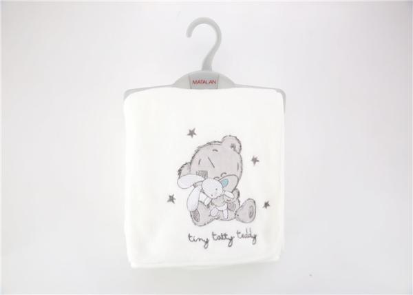 Fashionable Baby Soft Swaddle Blanket , Flannel Swaddle Blanket Super Weather
