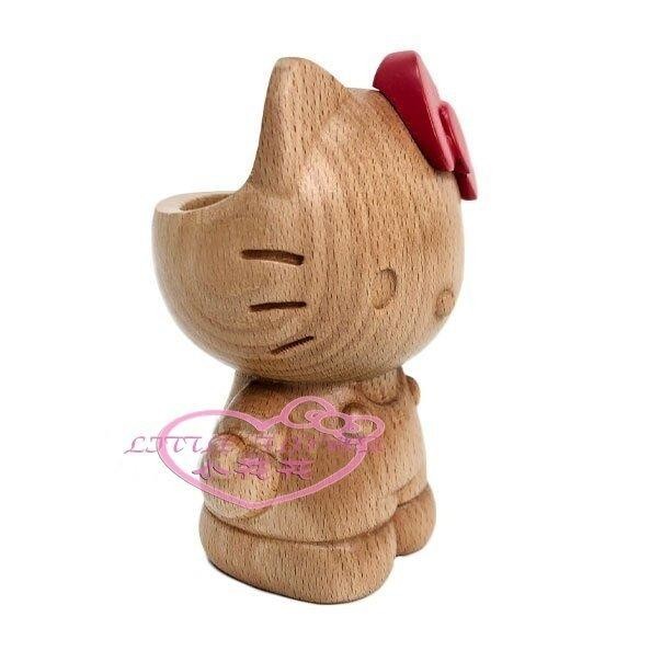 Odorless Wooden Art Sculpture