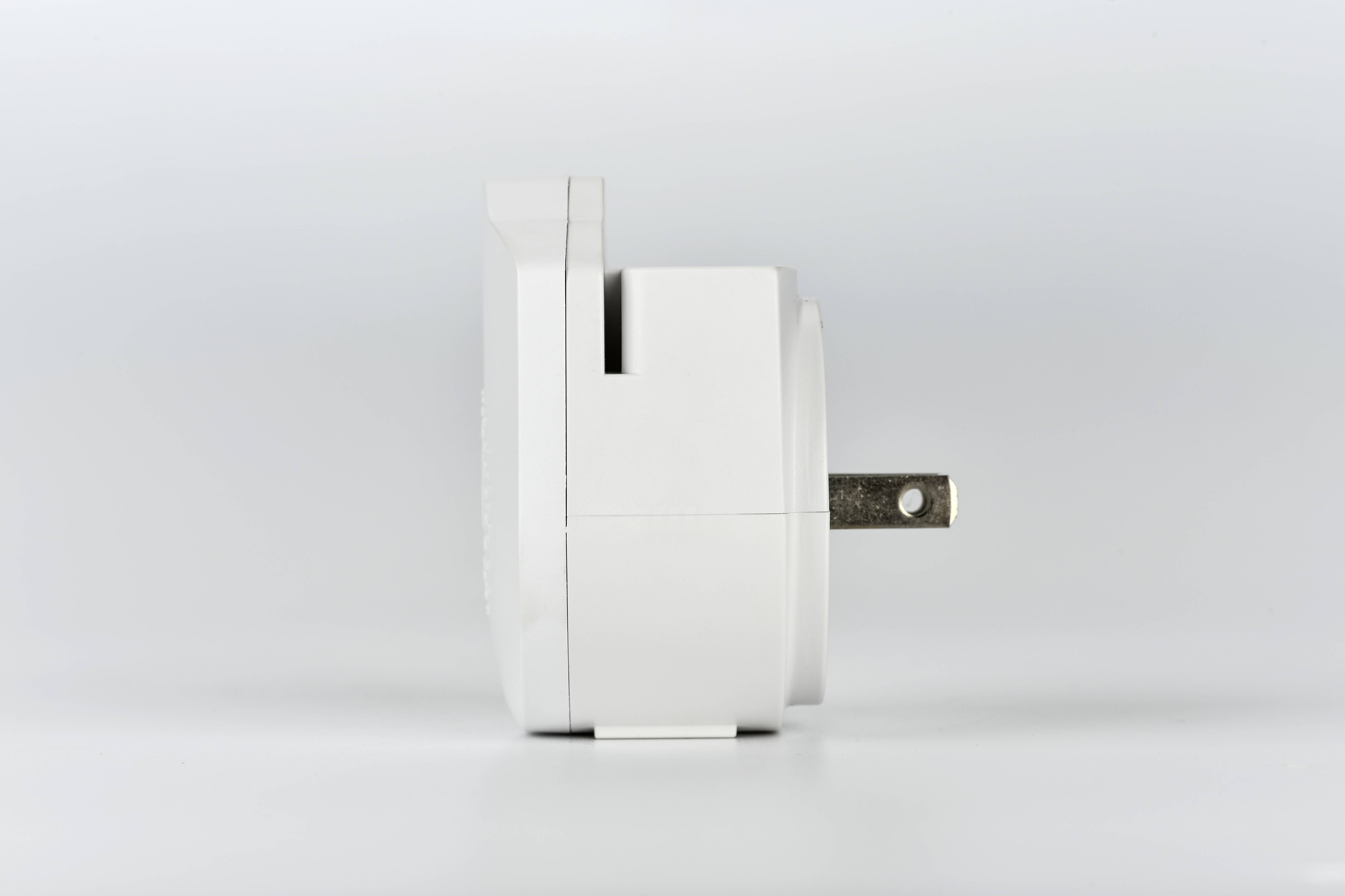 Electrical UV395 Plug-in Lamp Sticky Pad with 480 Hours Time Used MK02-1