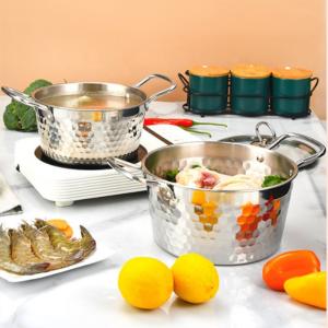 Quality Amazon Hot Selling Silver Flat Bottom Soup Pot Stainless Steel Stock Pot Cookware Cooking Pot With Glass Lid wholesale