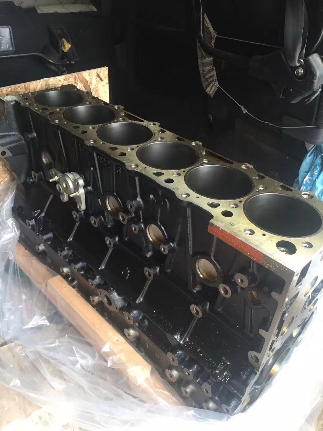 ZX330-3 6HK1 ISUZU CYLINDER BLOCK ASSY 8-98005279-1 8980052791 JIUWU POWER