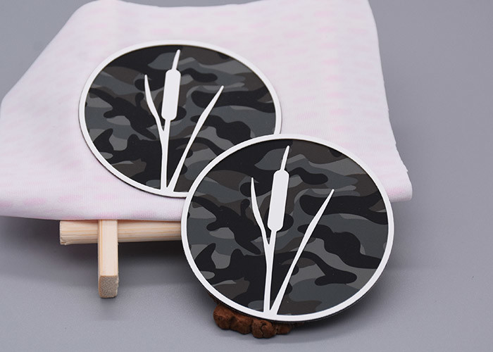 2D / 3D Raised Logo 1.0mm Custom Silicone Heat Transfer Labels For Garments
