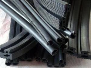 Quality Automotive Windscreen EPDM Rubber Extrusion Seal Anti-Ultraviolet Radiation wholesale