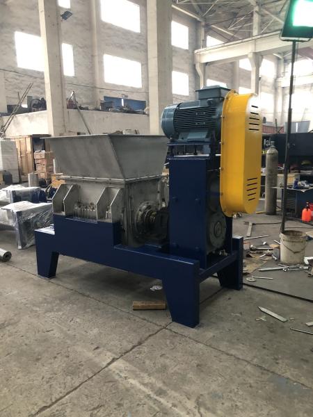 Cheap High Efficiency Bone Crusher Animal Waste Crushing Machine Large Capacity for sale