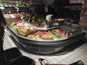 Quality Sincool R404a Deli Cooler Showcase Grab And Go Solution wholesale