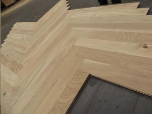 Quality unfinished French Oak herringbone flooring, fishbone oak engineered flooring wholesale