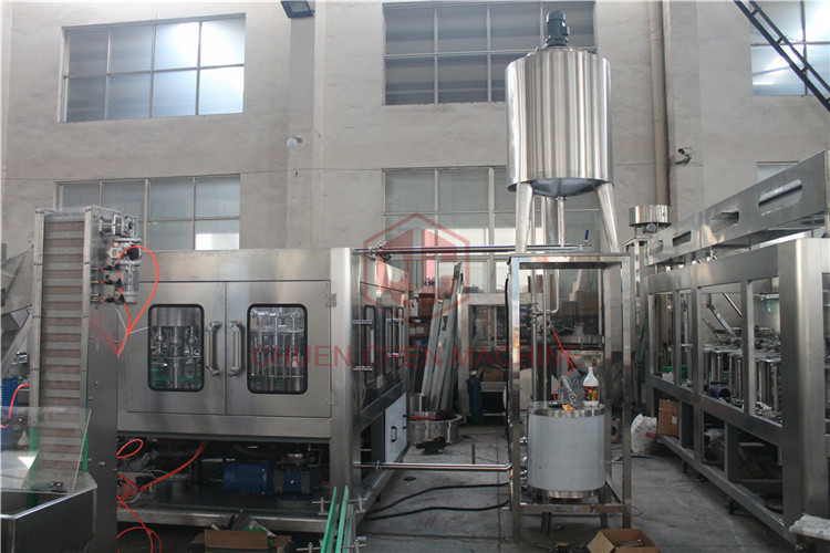 SEW Motor Plastic Bottle Filling Machine For Herbal Tea / Juice Hot / Korea Rice Wine