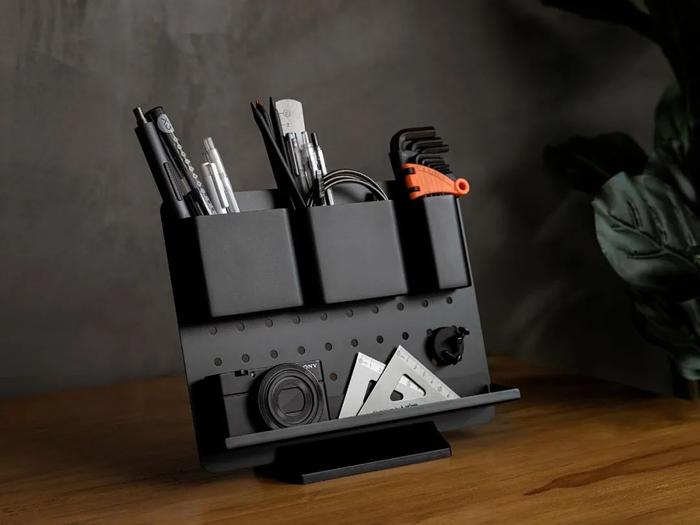 Office Metal Pegboard Combination Kit for Crafts Organization and Ornaments Display