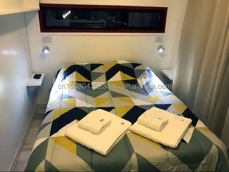 40ft 20ft Modern Luxury Garden Hotel Mobile Small House with Quick Installation and 50/75/100mm Wave Sandwich Panel Wall