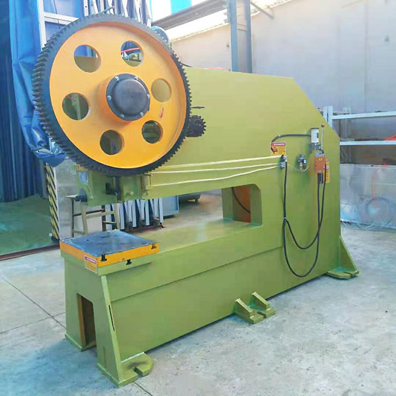 1M CNC Plate Mechanical Punching Machine 5kw 400KN With Safety Light Curtain