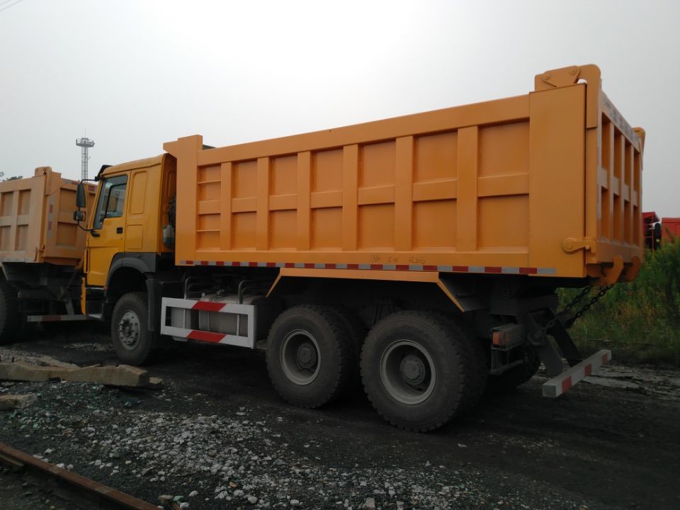 336hp 6x4 10 Tires Sinotruk Howo7 Heavy Duty Dump Truck With Air Conditioner
