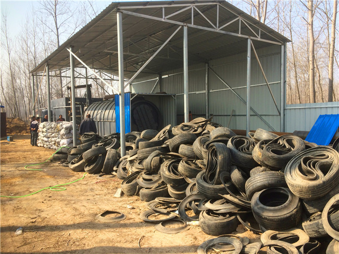 8ton High Efficient CE ISO Approved Waste Tyre Recycling To Fuel Oil Pyrolysis Plant