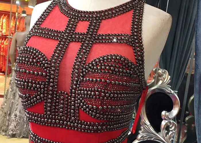 Red Mermaid Style Dress Slit Sleeveless Top Heavy Beading Back Hollow Fishtail