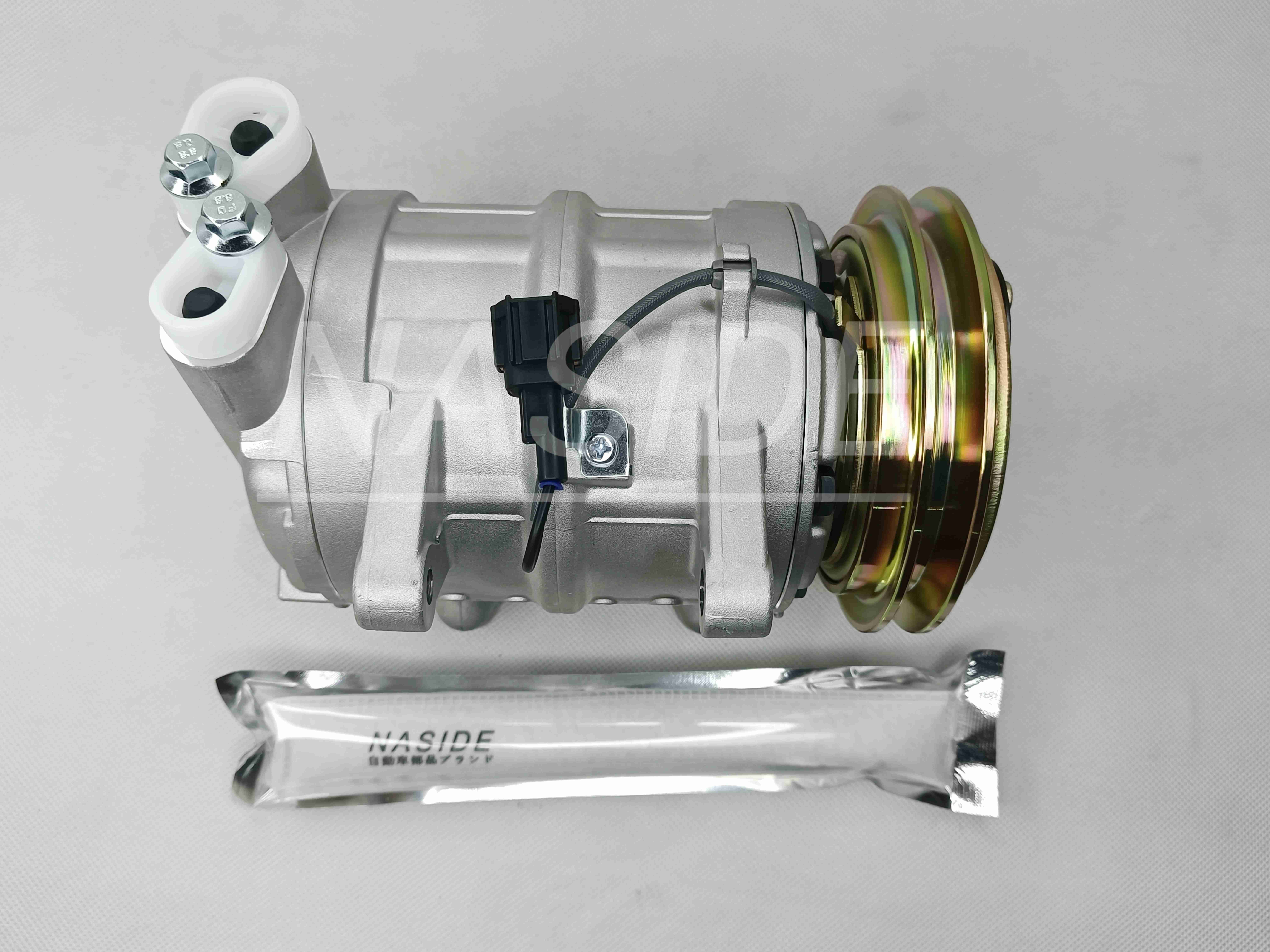 Auto AC Conditioning Compressor For Nissan Patrol Y61 92600 vb005 92600 VB300 92600vb005 92600VB300 92600 VS50A 92600VS50A