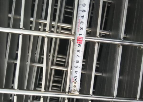 Cheap Lightweight Carbon Steel Walkway Grating Black / White Great Load Bearing Capacity for sale
