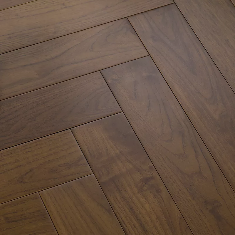 Distressed Fishbone Style Three Layers Engineered Wood Parquetry Flooring for Living Room
