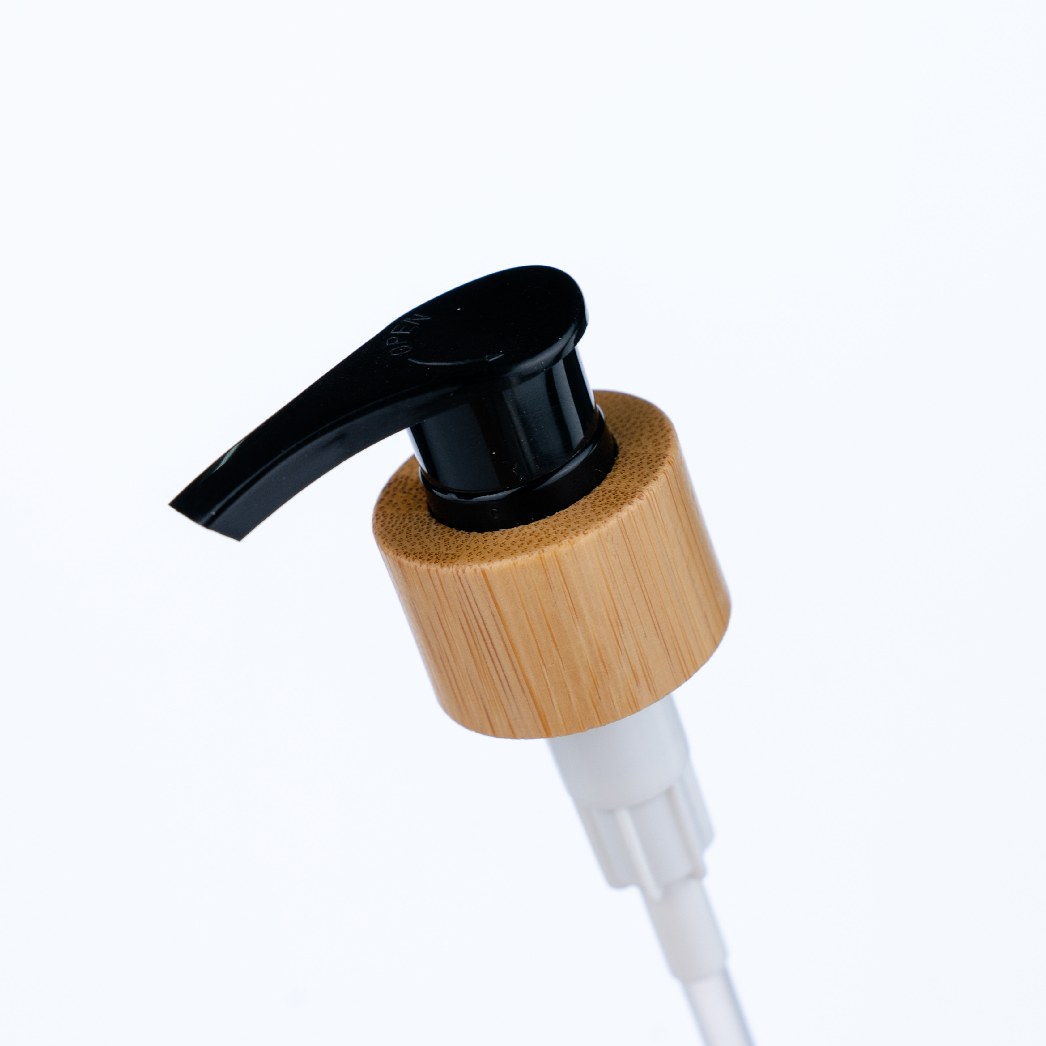 24/410 Black Wood Grain Water Transfer Printing Lotion Pump Is Used for Shower Gel and Moisturizer Bottles