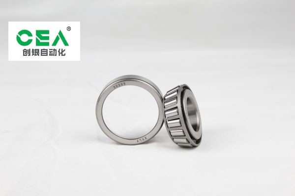180mm OD Tapered Roller Bearing 32220 Flat High Precision