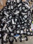 Metal Frame Heavy-Duty 6 inch Rubber Wheel Carrier for Driveway Chain Link Fence