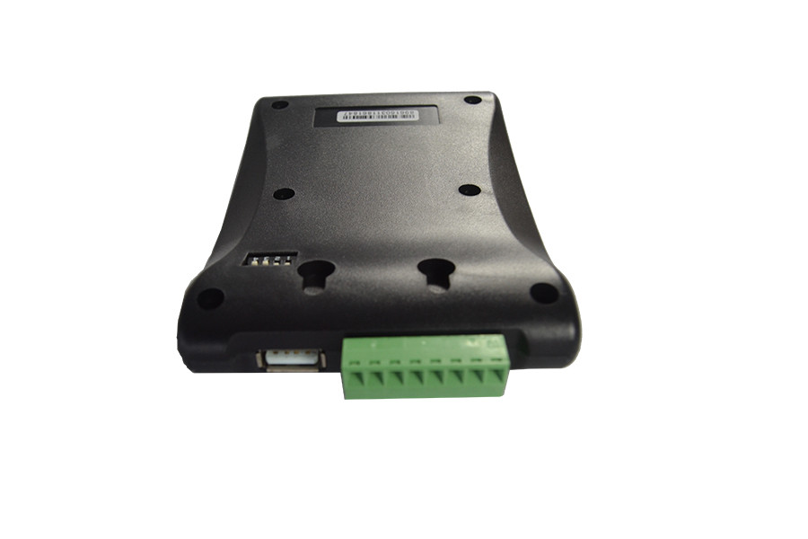 Black RS232 UHF USB RFID Reader Plastic Material 2dbi Antenna Supports Fast Tag Read