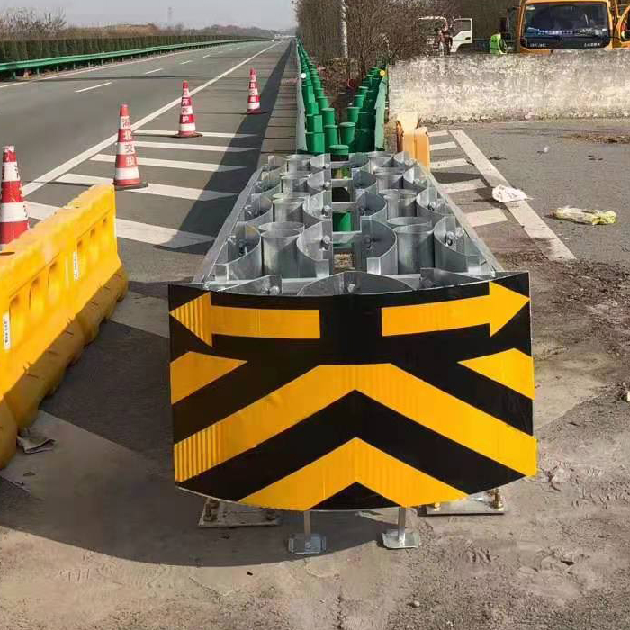 Galvanized Powder Coated Traffic Safety Impact Crash Cushions Barrier