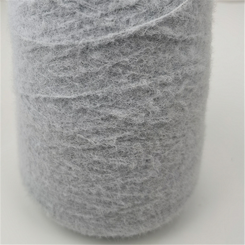 Soft Furry Green Knitting Eyelash Yarn 1.3cm 2cm 9NM 11NM 100% Nylon