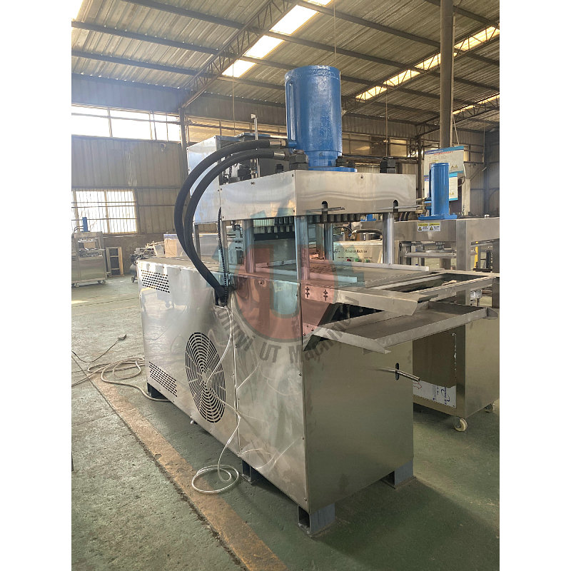 Automatic 300 Kg/H Silver Coffee Lump Sugar Press Machine for Cube Sugar Manufacturing