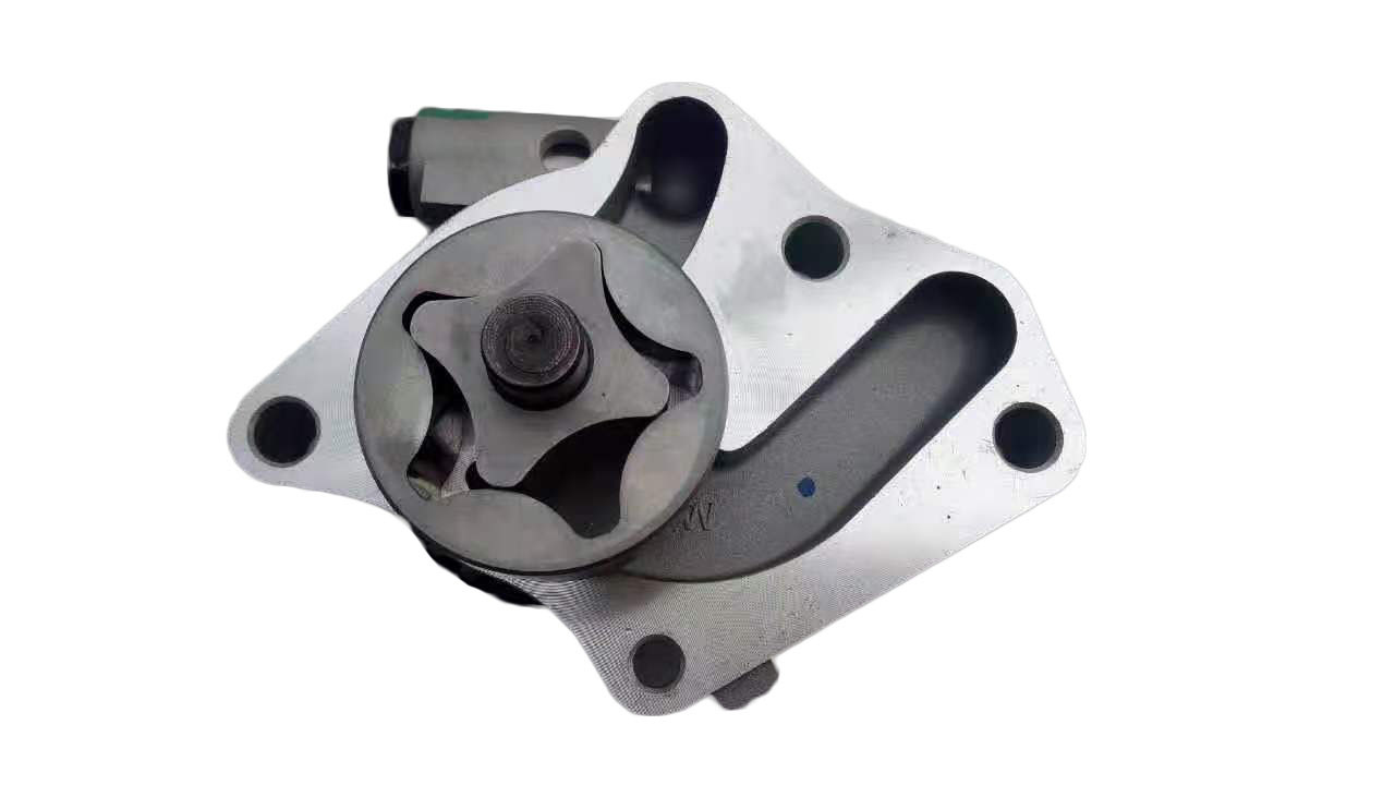 129900-32001 4TNV94 YANMAR Oil Pump
