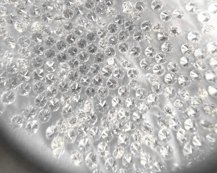 Synthetic uncut diamond HPHT white rough diamond lab grown diamond for jewelry vvs vs DEF