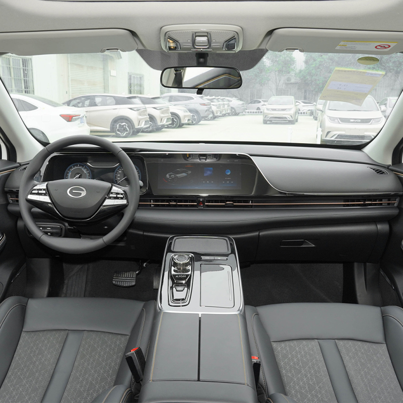 130km/h Pure Electric Car GAC AION S EV Car with Iron Phosphate-Lithium Power Battery and 4-Door 5-Seat Body Structure
