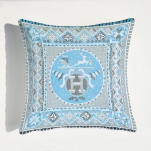 Quality Living Room Decorative Garden Seat Large Sofa Cushions Digital Printed Throw Pillow wholesale