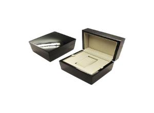 Quality Wooden Watch Gift Box Customized logo IPQC Raw Material With Velvet Lining wholesale