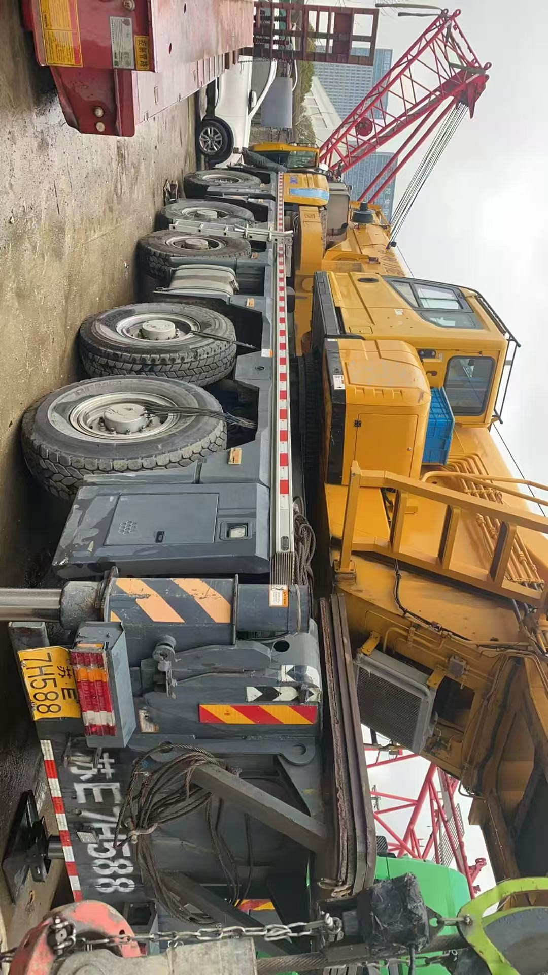 XCMG Heavy Equipment XCA130L8 130Ton Used Mobile Truck Crane for Sale